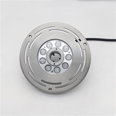 RGBW -vedenalainen LED -suihkulähdevalo